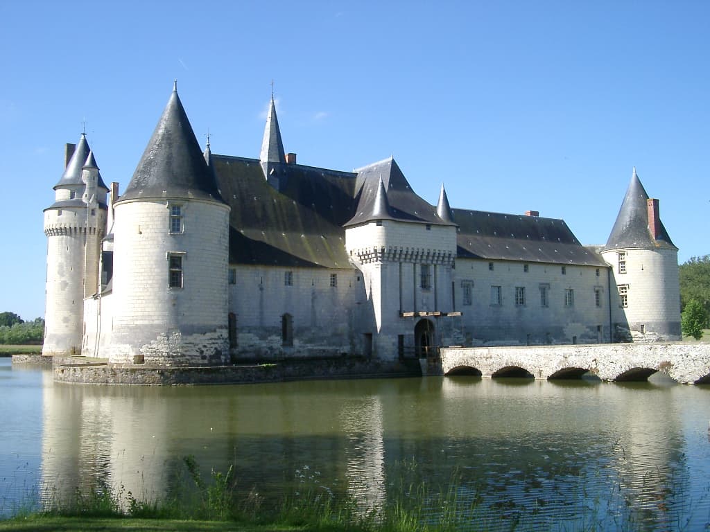 Château du Plessis-Bourré, Écuillé, France